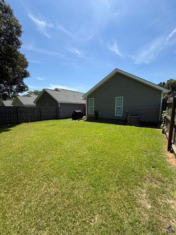 130 Linda Kay Court, Warner Robins, GA 31088