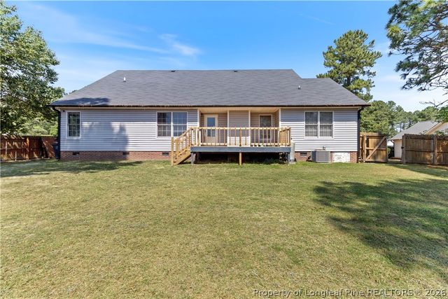 732 Stone Cross Drive, Spring Lake, NC 28390