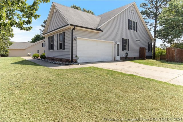 732 Stone Cross Drive, Spring Lake, NC 28390