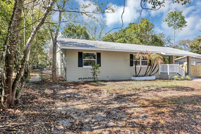 14 SUNSHINE BOULEVARD, Deland, FL 32724