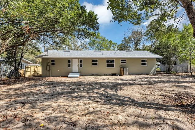 14 SUNSHINE BOULEVARD, Deland, FL 32724