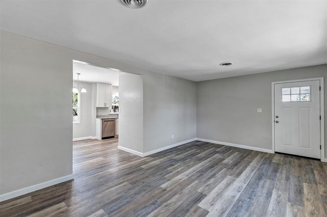 14 SUNSHINE BOULEVARD, Deland, FL 32724