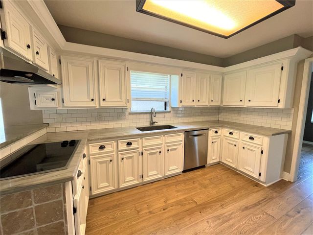 22907 Provincial Boulevard, Katy, TX 77450