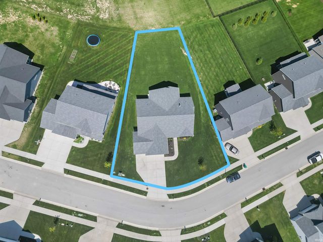 5320 Daffodil Drive, West Lafayette, IN 47906