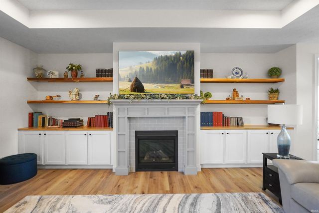 5320 Daffodil Drive, West Lafayette, IN 47906