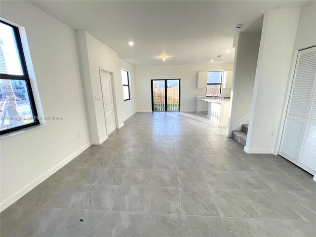 23172 SW 130th Ave 23172, Miami, FL 33170
