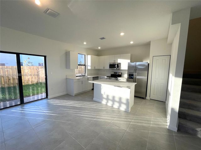 23172 SW 130th Ave 23172, Miami, FL 33170