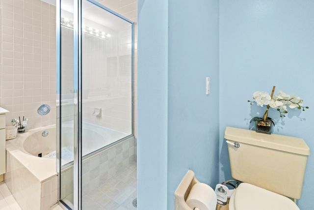 7681 Lexington Club Boulevard D, Delray Beach, FL 33446