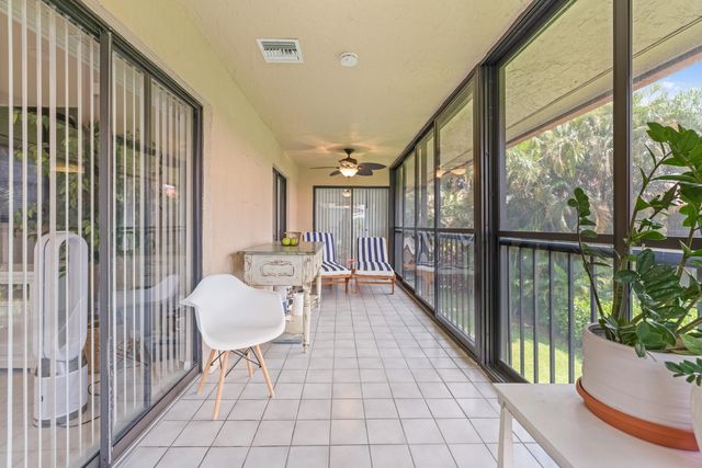 7681 Lexington Club Boulevard D, Delray Beach, FL 33446