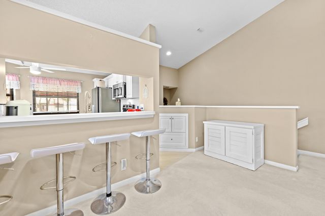 7681 Lexington Club Boulevard D, Delray Beach, FL 33446