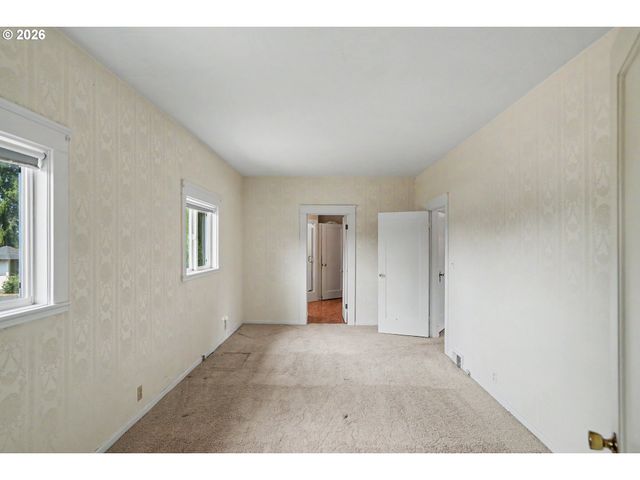 11874 HAZELGREEN Rd Ne, Silverton, OR 97381