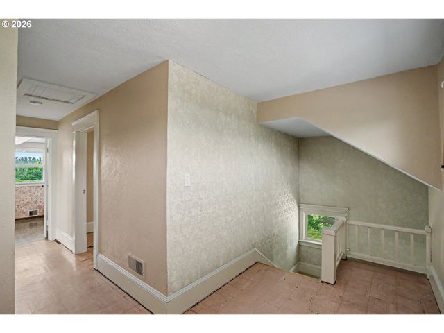 11874 HAZELGREEN Rd Ne, Silverton, OR 97381