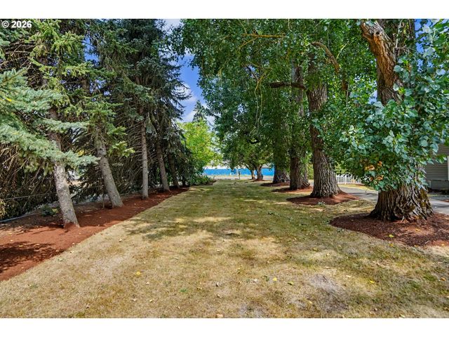 11874 HAZELGREEN Rd Ne, Silverton, OR 97381