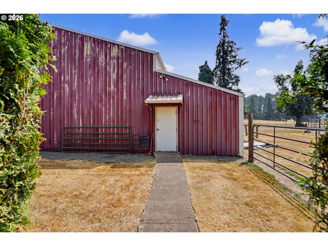 11874 HAZELGREEN Rd Ne, Silverton, OR 97381