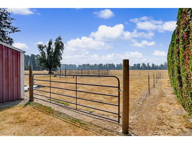 11874 HAZELGREEN Rd Ne, Silverton, OR 97381
