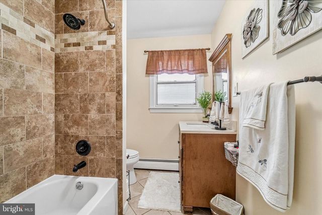 3216 HAYES RD, East Norriton, PA 19403