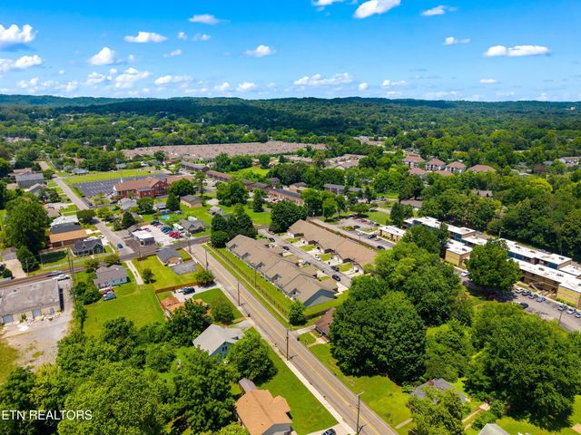 4601 Dewey Way, Knoxville, TN 37912