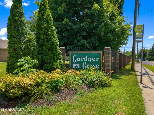 4601 Dewey Way, Knoxville, TN 37912