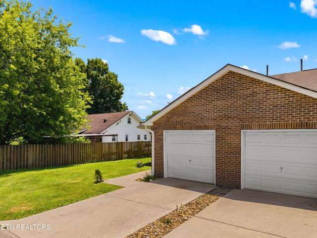 4601 Dewey Way, Knoxville, TN 37912