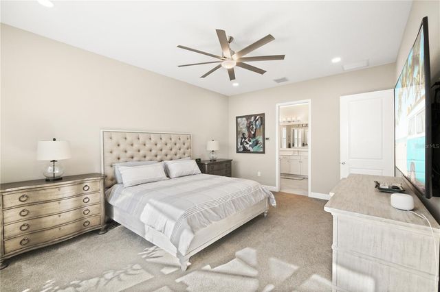 8083 WATERBEND TRAIL, Sarasota, FL 34240