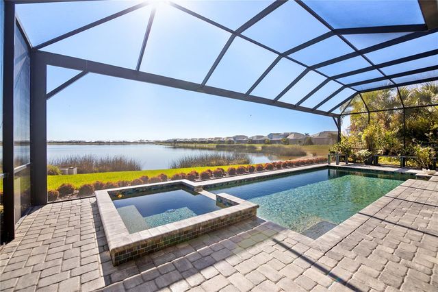 8083 WATERBEND TRAIL, Sarasota, FL 34240