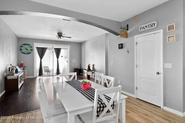 8483 Pinetop Ridge Lane, Brooksville, FL 34613