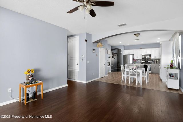 8483 Pinetop Ridge Lane, Brooksville, FL 34613