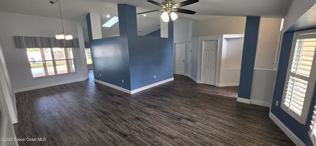 196 Nemo Circle NE, Melbourne, FL 32907