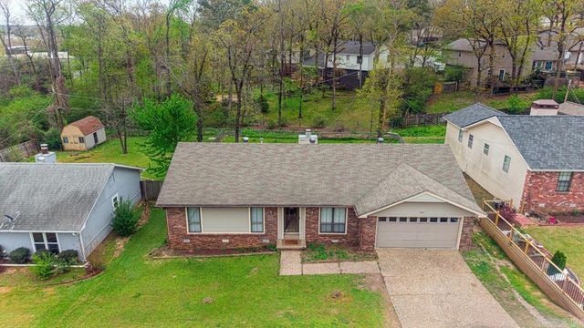 1405 Green Mountain DR, Little Rock, AR 72211