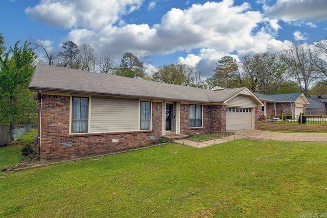 1405 Green Mountain DR, Little Rock, AR 72211