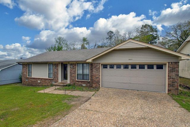 1405 Green Mountain DR, Little Rock, AR 72211