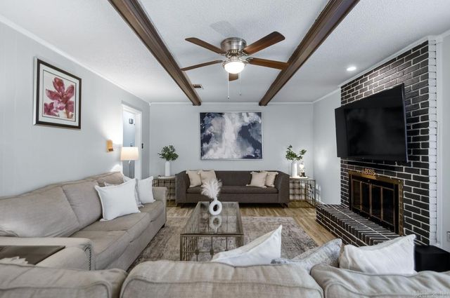 1405 Green Mountain DR, Little Rock, AR 72211