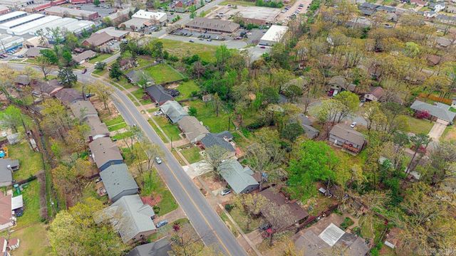 1405 Green Mountain DR, Little Rock, AR 72211