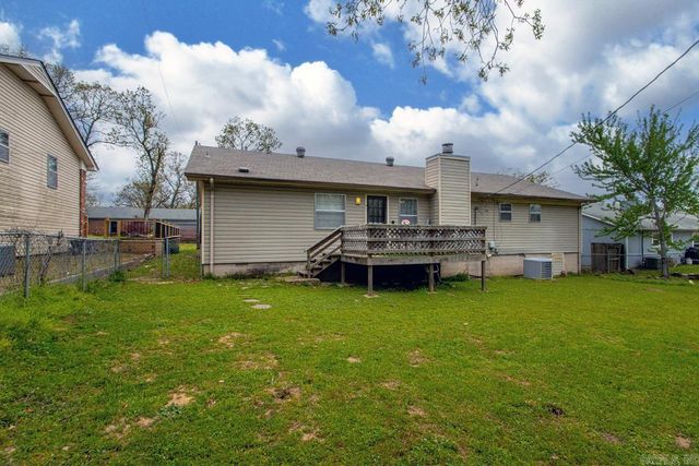 1405 Green Mountain DR, Little Rock, AR 72211