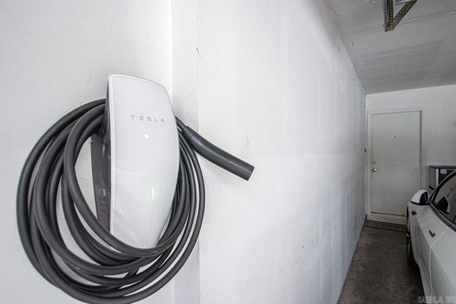 1405 Green Mountain DR, Little Rock, AR 72211