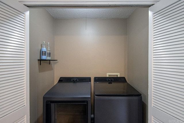 1405 Green Mountain DR, Little Rock, AR 72211