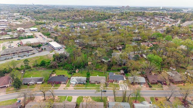 1405 Green Mountain DR, Little Rock, AR 72211