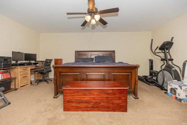 2413 W Mill Road, Evansville, IN 47720