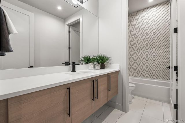 3015 S Ash Street, Denver, CO 80222