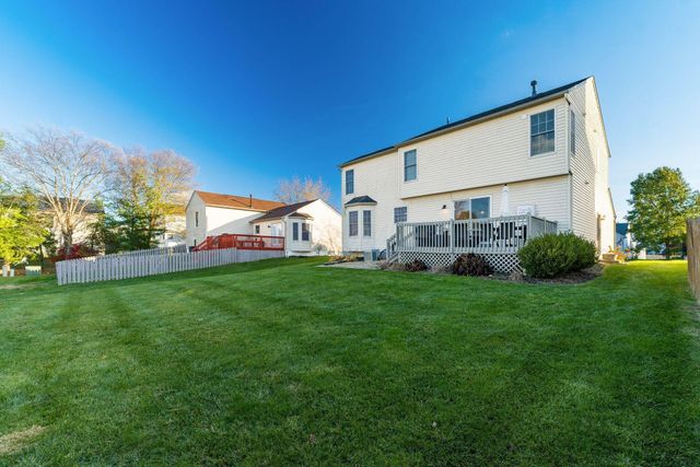 71 Gala Avenue, Pataskala, OH 43062