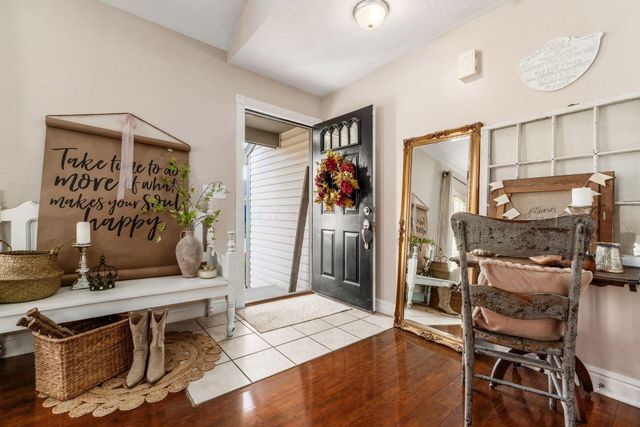 71 Gala Avenue, Pataskala, OH 43062