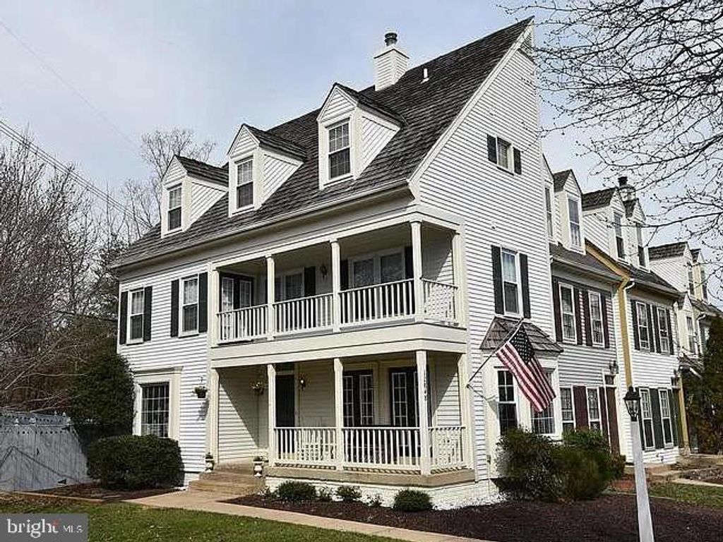 12848 MILL HOUSE CT, Woodbridge, VA 22192