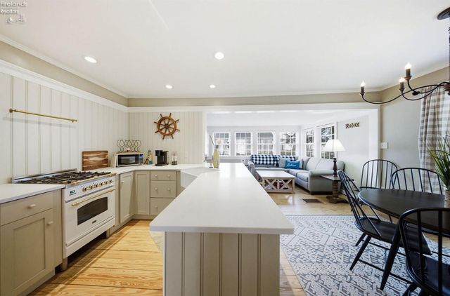 W 113 Iroquois Trail, Sandusky, OH 44870