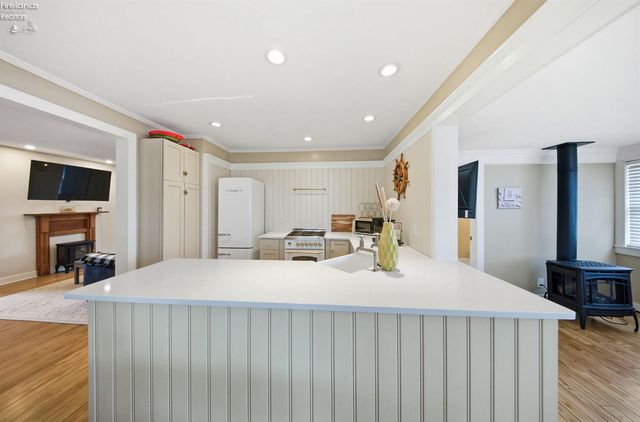 W 113 Iroquois Trail, Sandusky, OH 44870