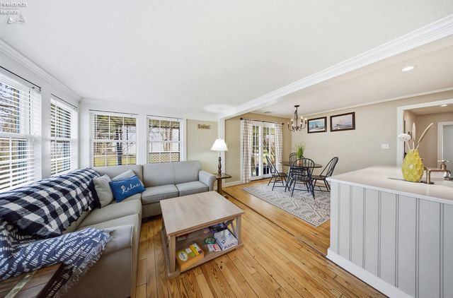 W 113 Iroquois Trail, Sandusky, OH 44870