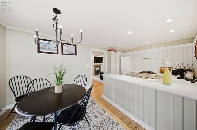 W 113 Iroquois Trail, Sandusky, OH 44870