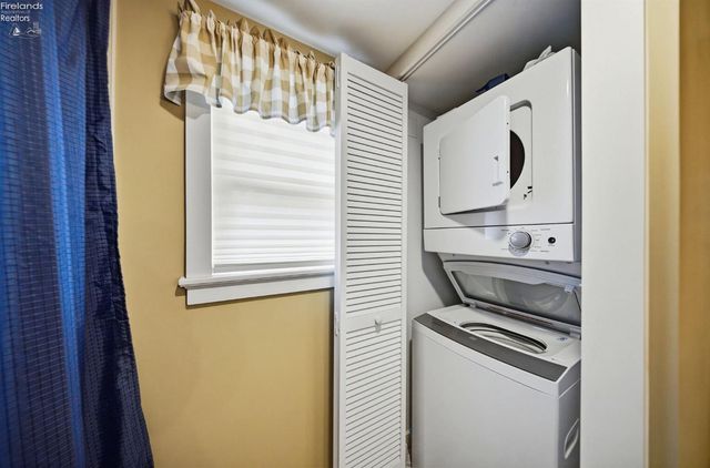 W 113 Iroquois Trail, Sandusky, OH 44870