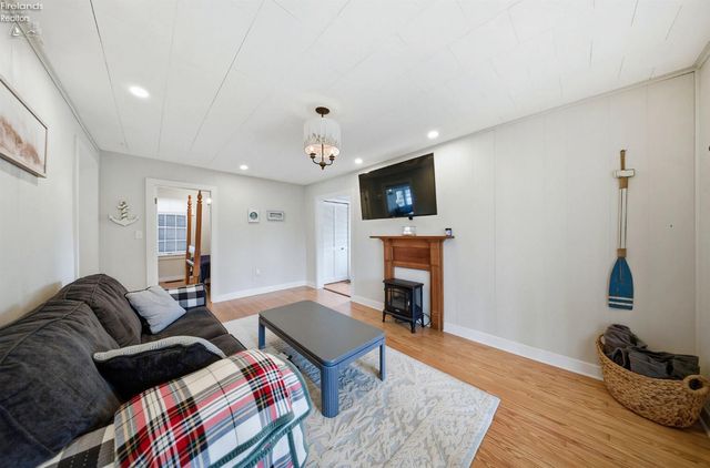 W 113 Iroquois Trail, Sandusky, OH 44870