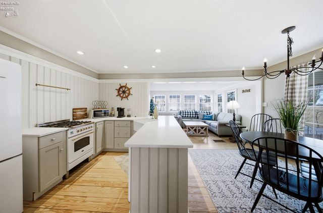 W 113 Iroquois Trail, Sandusky, OH 44870