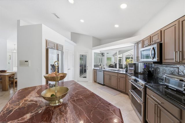5232 SW Bimini Circle N, Palm City, FL 34990
